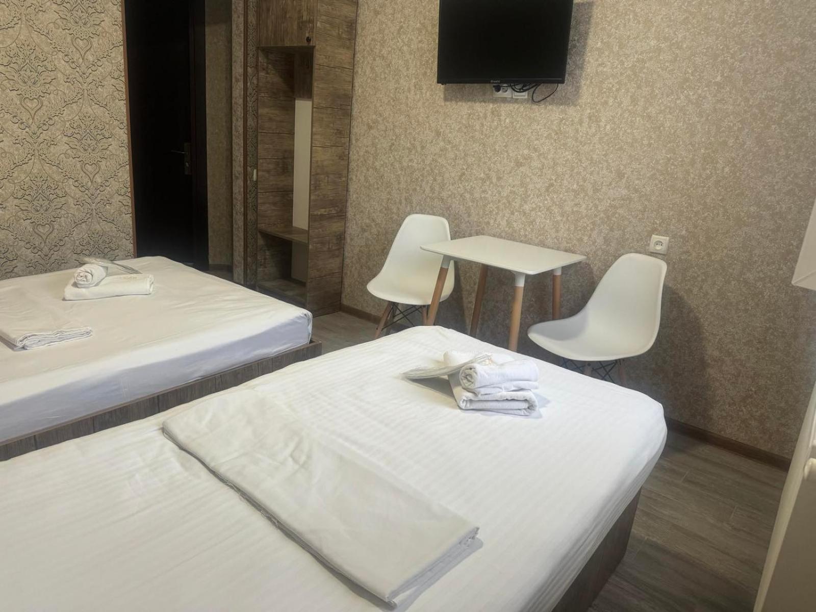 Hotel Skib 第比利斯 外观 照片