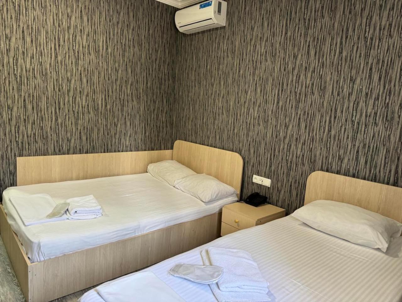 Hotel Skib 第比利斯 外观 照片